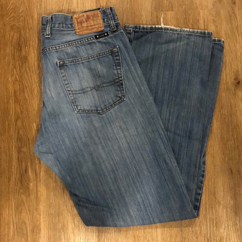 Lucky Jeans Relaxed fit distressed, size: 34x34